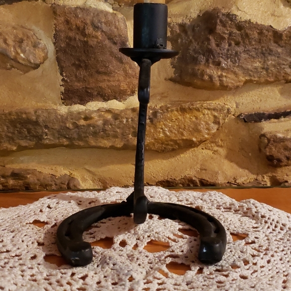 Cast Iron Horseshoe Candle Holder - Picture 4 of 5